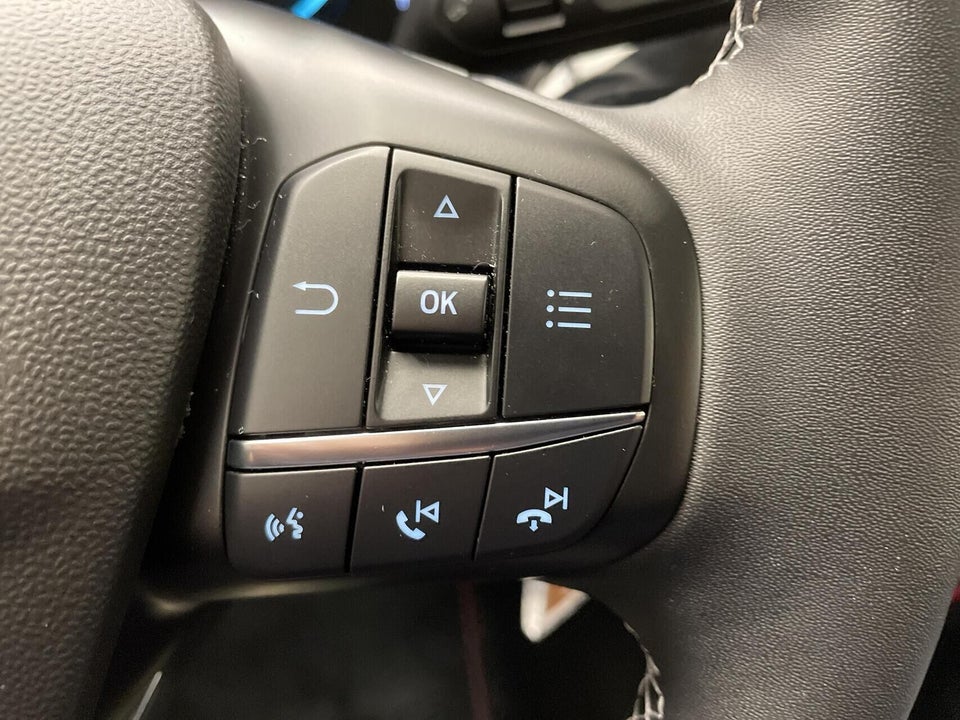 Ford Fiesta 1,0 EcoBoost mHEV Titanium 5d