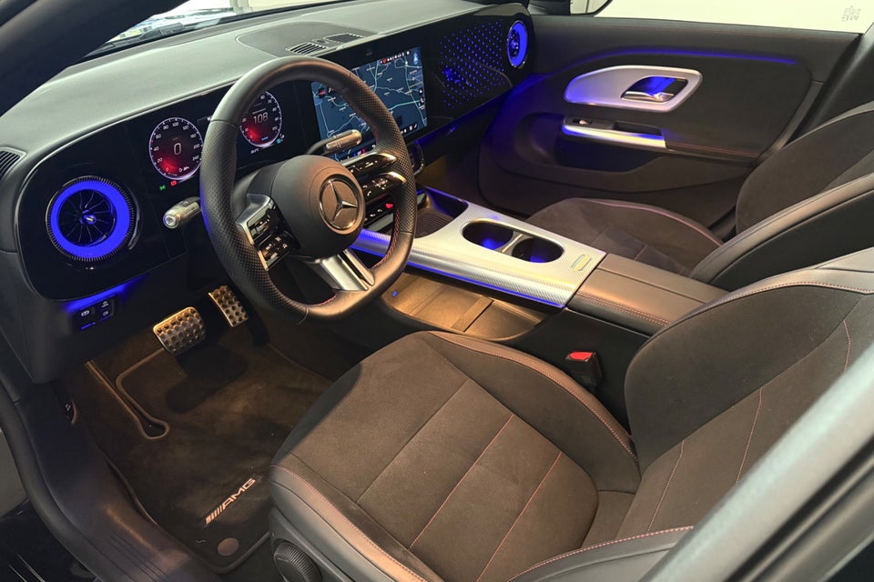 Mercedes CLA250+ electric AMG Line 4d