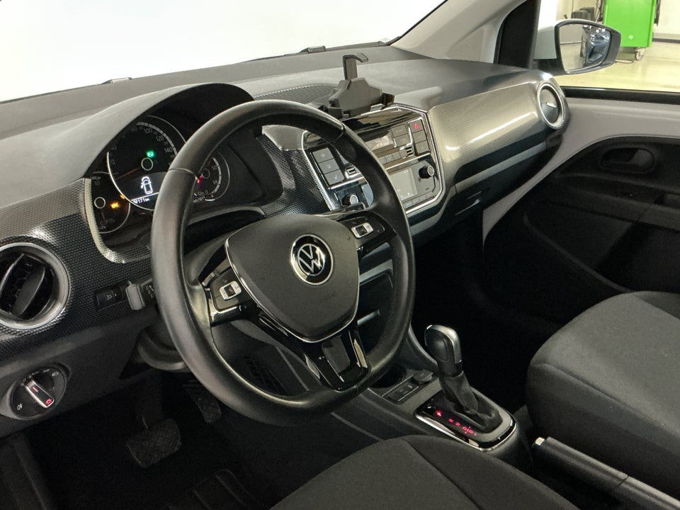 VW e-Up! Move Up! 5d
