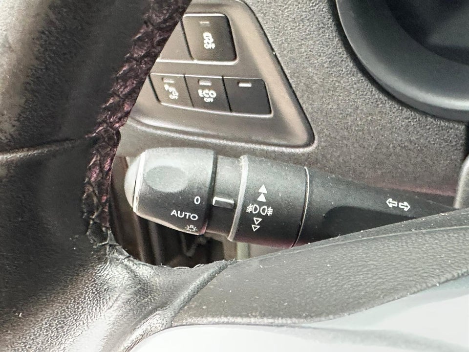 Citroën C4 1,2 PureTech 130 Attraction 5d