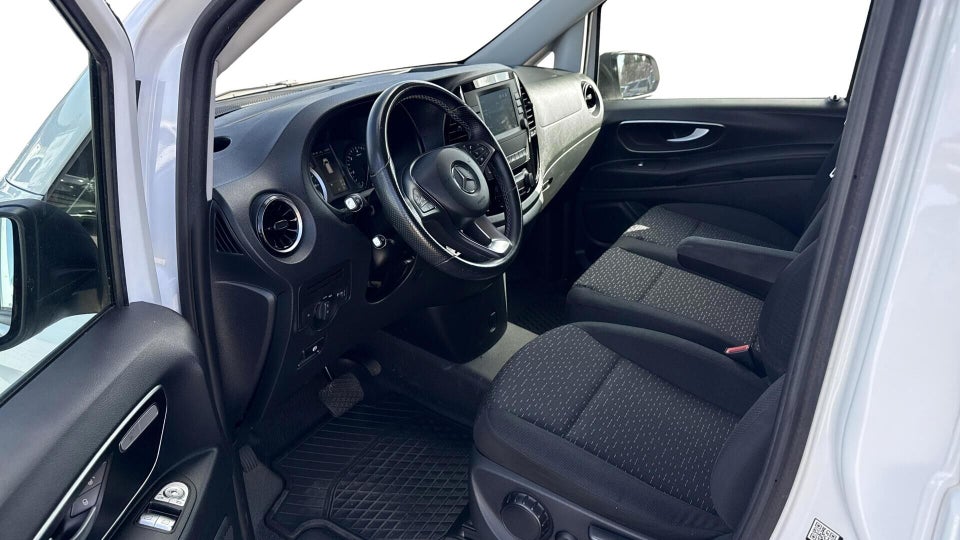 Mercedes Vito 114 2,0 CDi Kassevogn aut. L RWD