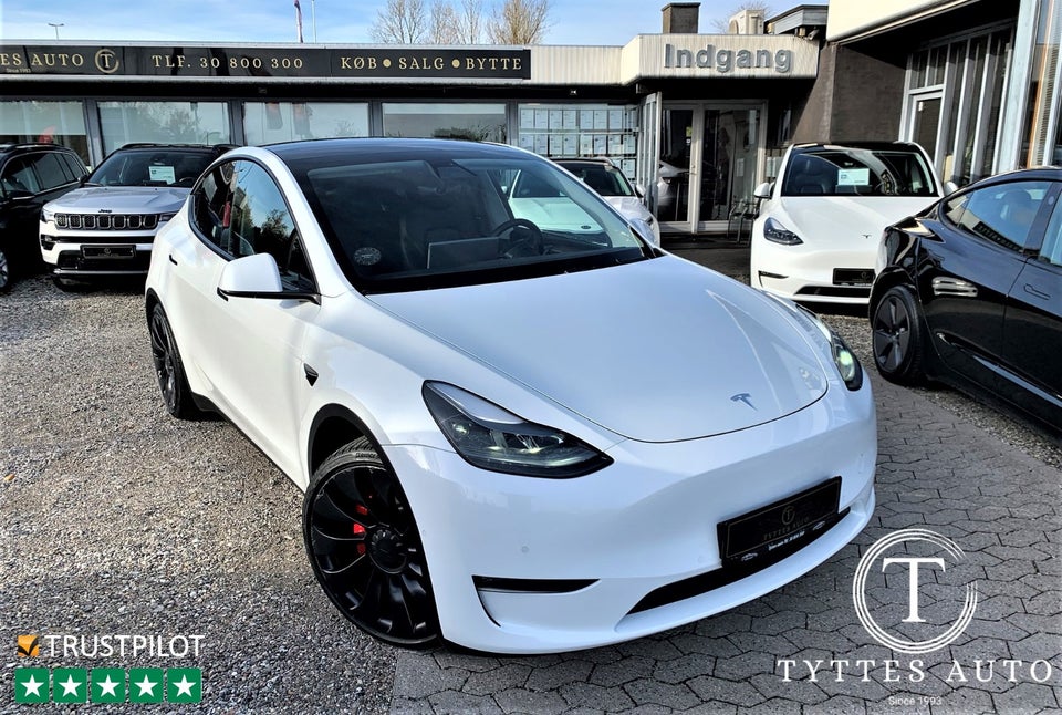 Tesla Model Y Performance AWD 5d