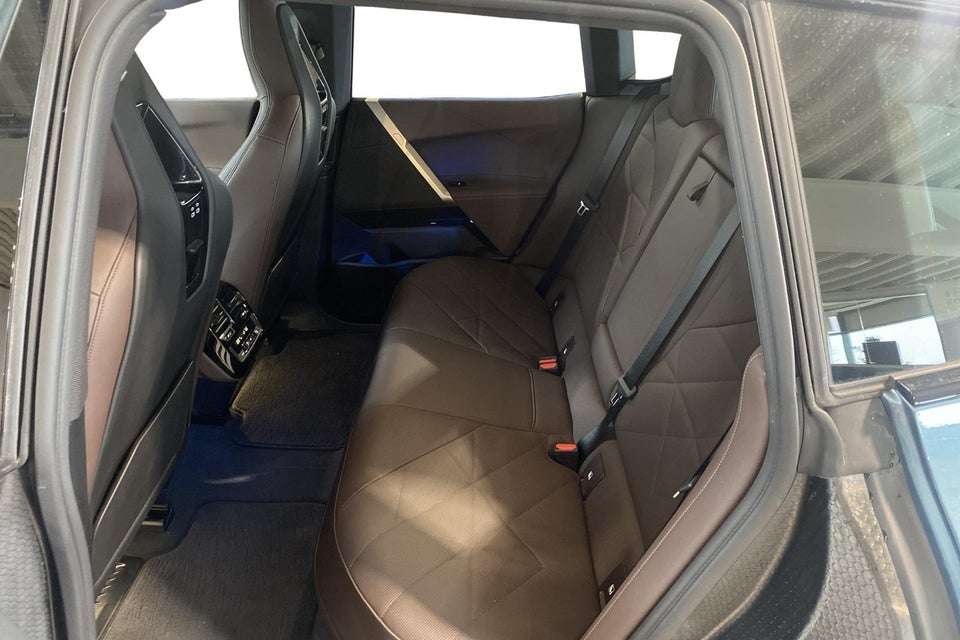 BMW iX xDrive40 5d