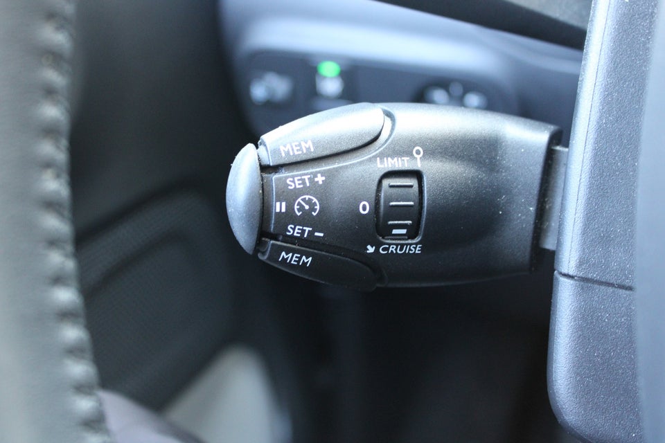 Citroën C3 1,5 BlueHDi 100 Attaque 5d
