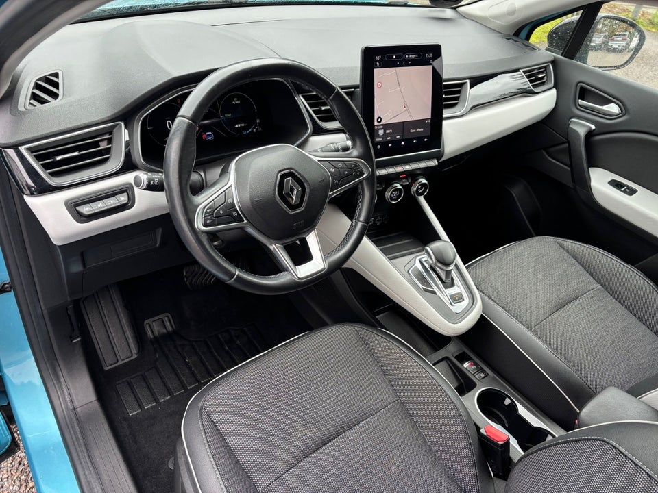 Renault Captur 1,6 E-Tech Intens 5d