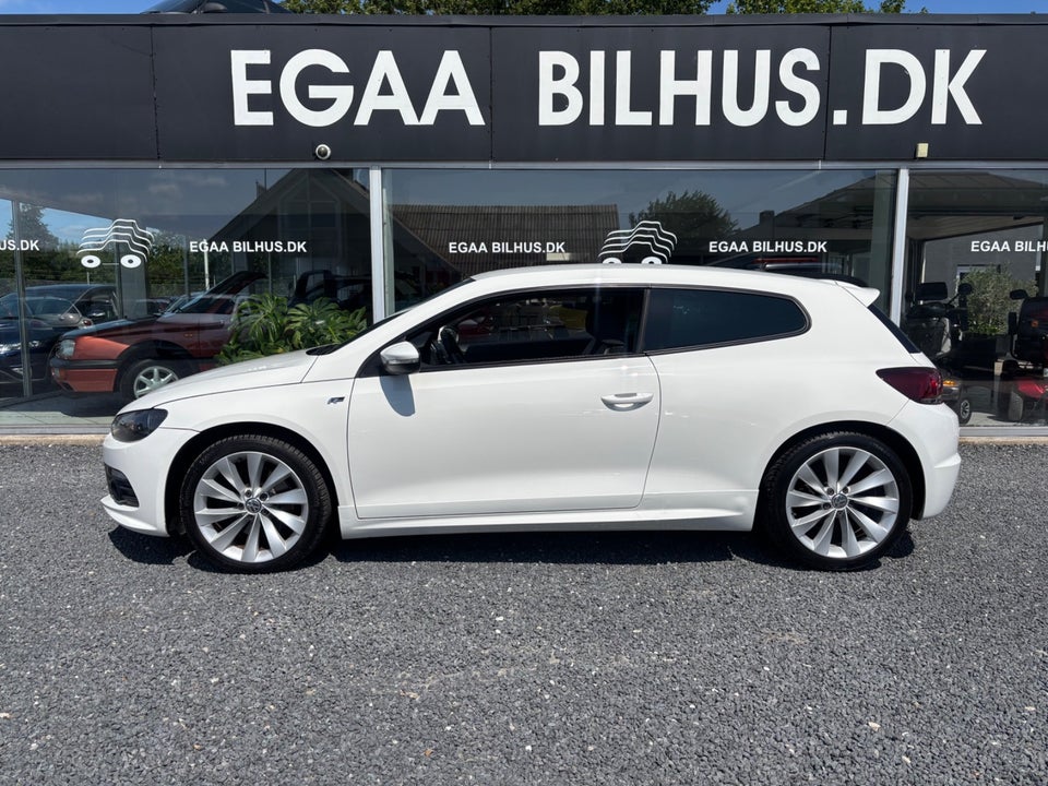 VW Scirocco 2,0 TSi 210 Sport DSG Van 3d