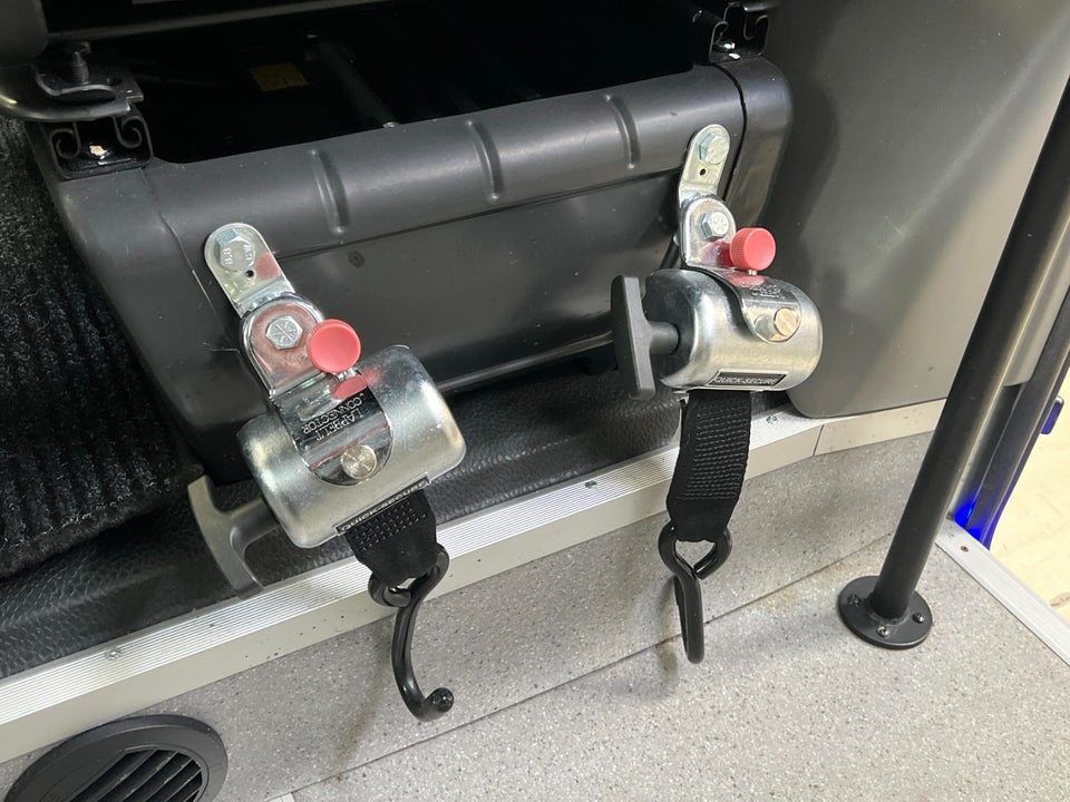 Renault Master III T39 2,3 dCi 165 L3H2 17prs 5d