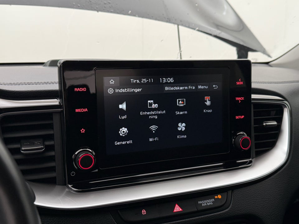 Kia Ceed 1,6 PHEV Prestige SW DCT 5d