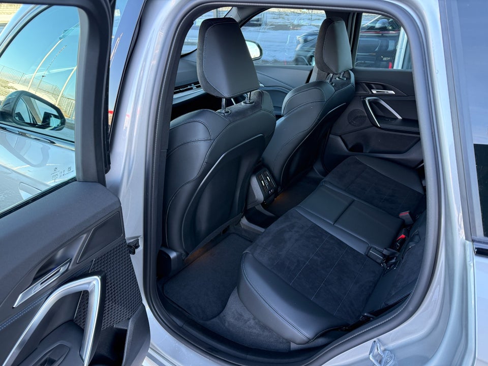 BMW iX1 eDrive20 M-Sport 5d