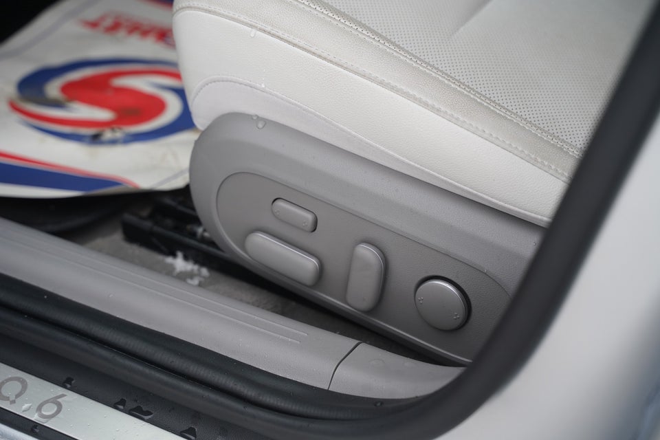 Hyundai Ioniq 6 77 Ultimate AWD 4d