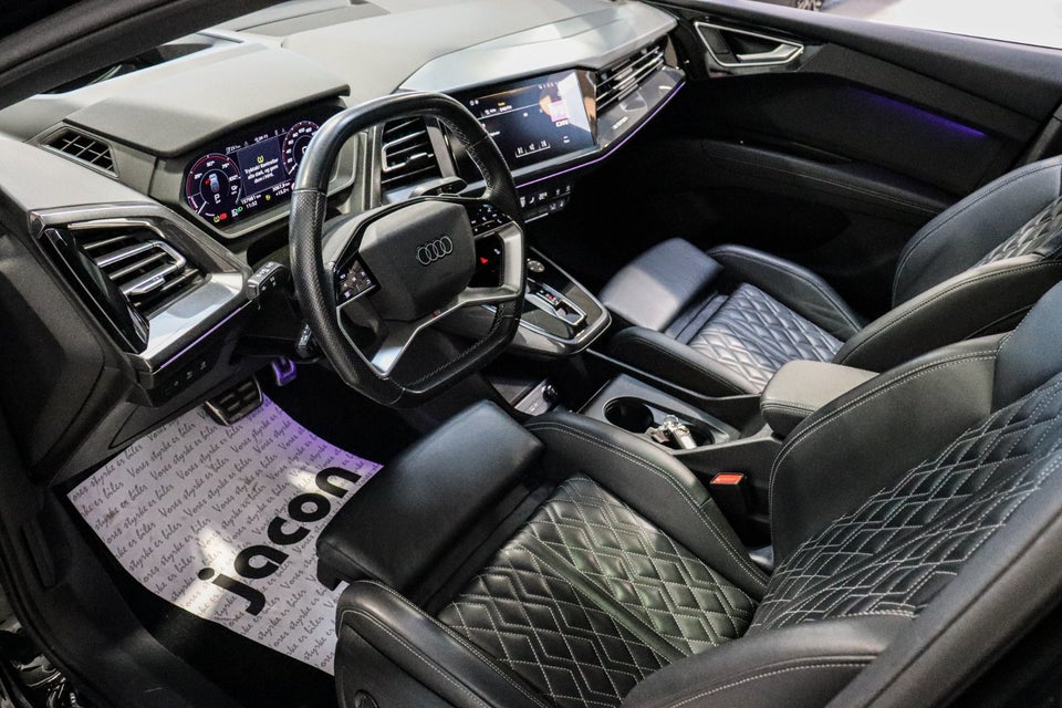 Audi Q4 e-tron 40 S-line Sportback 5d