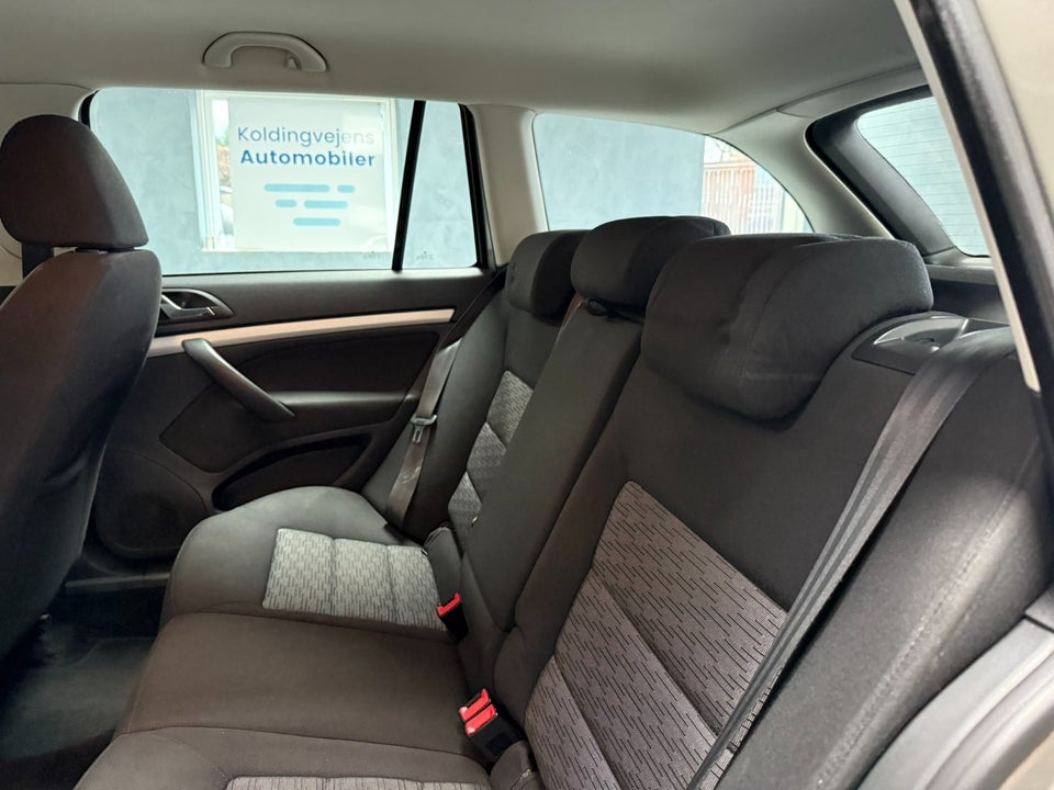 Skoda Octavia 1,2 TSi 105 Ambiente Combi 5d