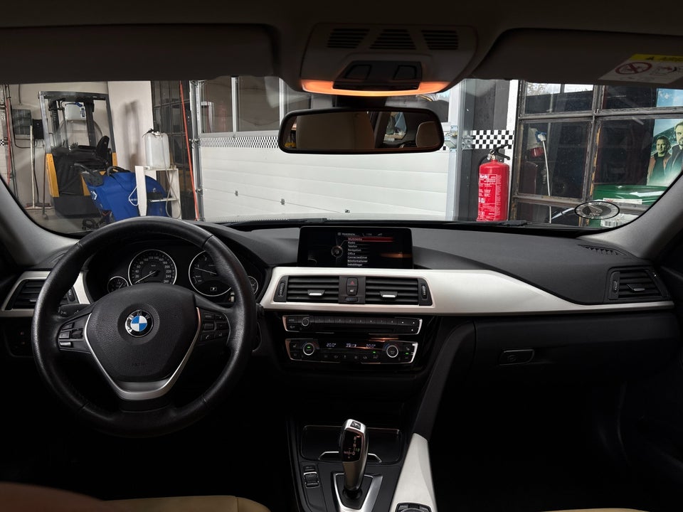 BMW 320d 2,0 Touring Luxury Line aut. 5d
