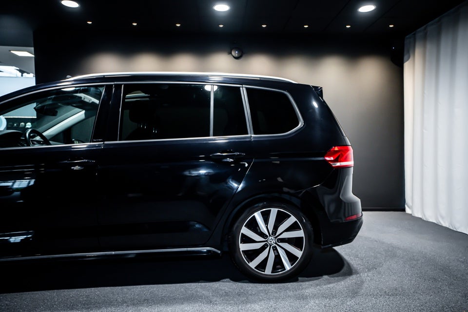 VW Touran 1,5 TSi 150 R-line 7prs 5d