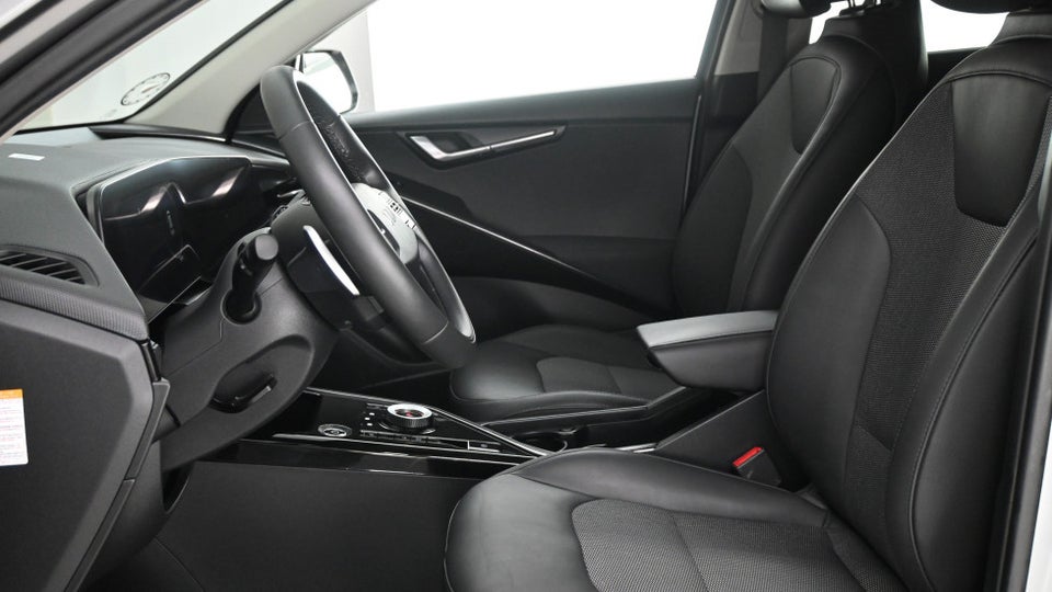 Kia Niro 64 EV Prestige 5d