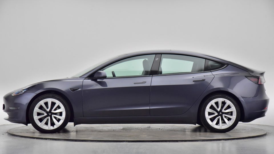 Tesla Model 3 Long Range AWD 4d