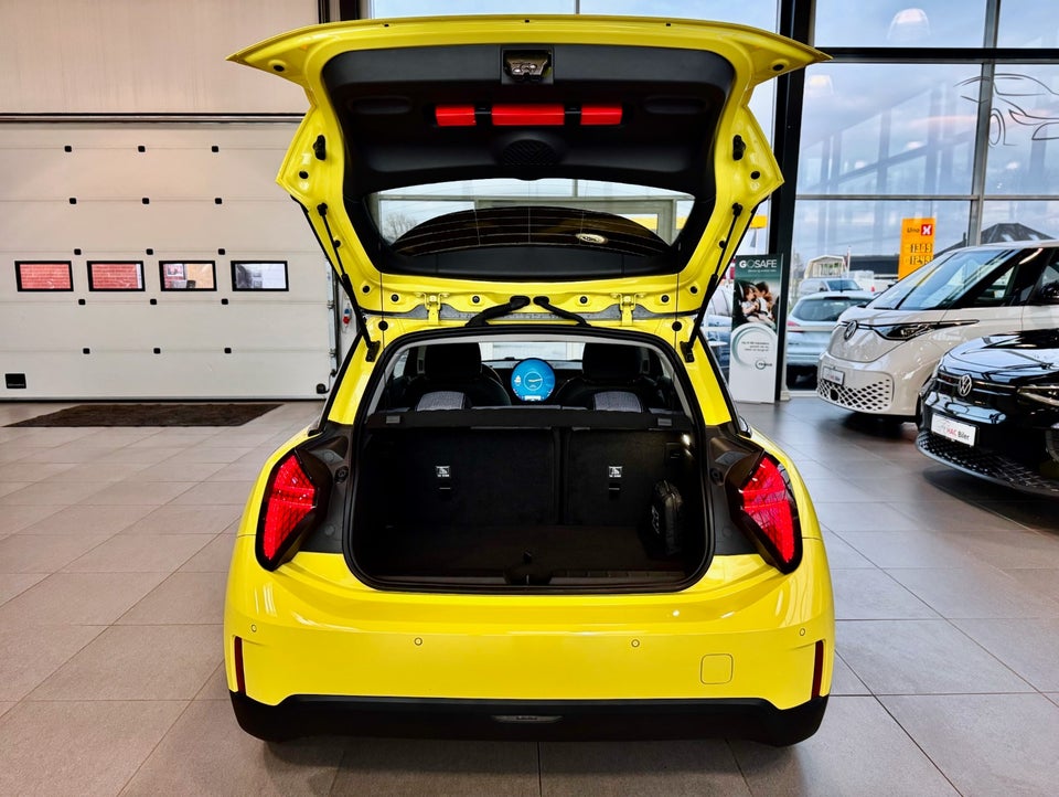 MINI Cooper SE Classic Trim M 3d