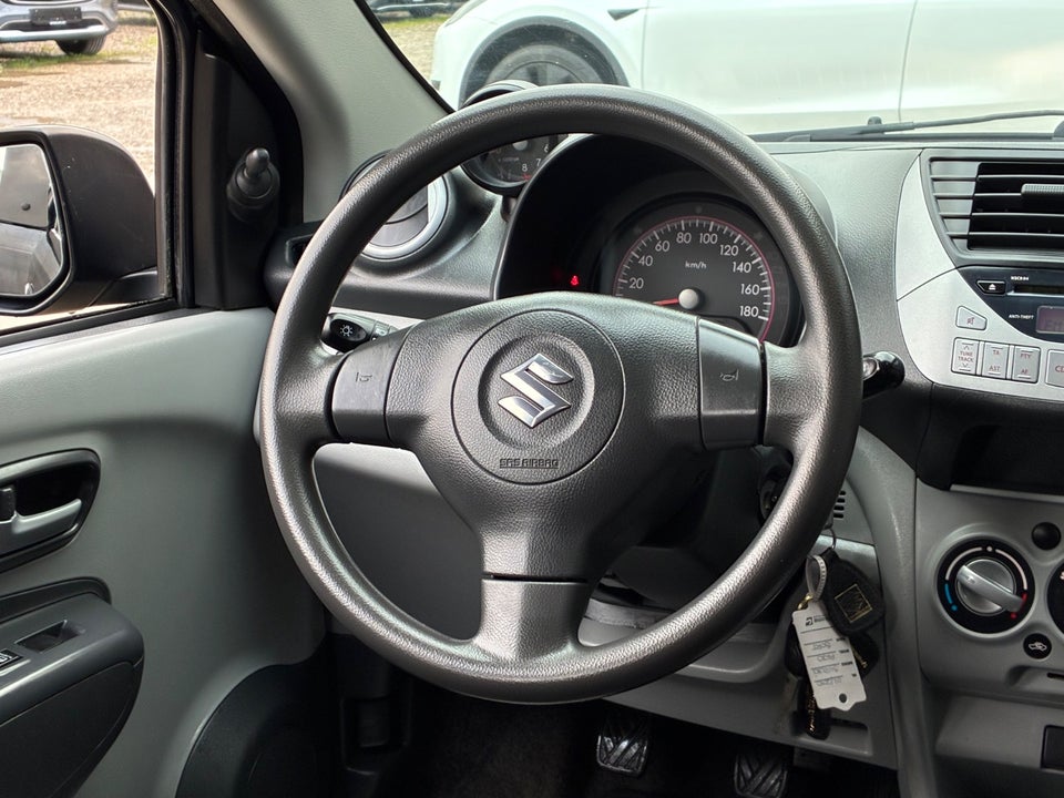 Suzuki Alto 1,0  5d