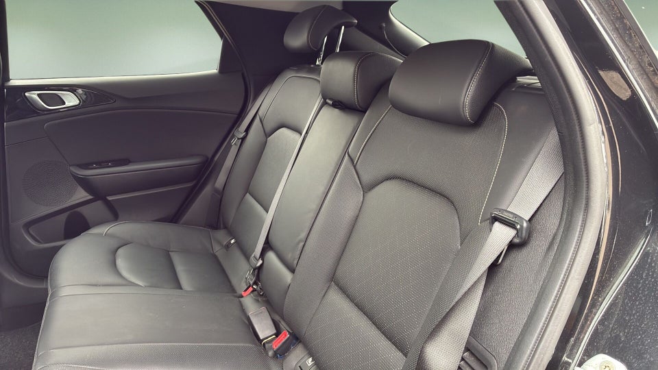Kia XCeed 1,6 PHEV Upgrade DCT 5d
