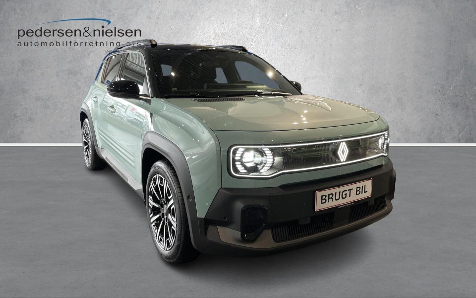 Renault 4 E-Tech 52 Iconic 5d