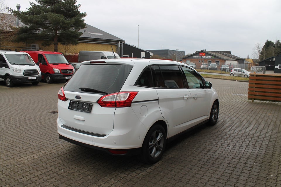 Ford Grand C-MAX 1,5 TDCi 120 Business Van 5d