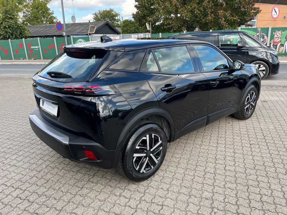 Peugeot 2008 1,2 PureTech 100 Active 5d