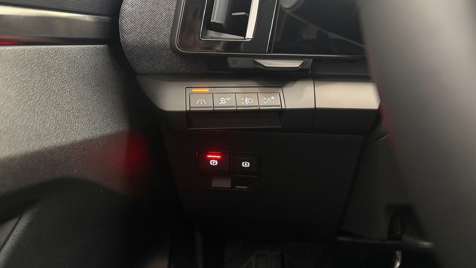Renault Megane E-Tech 40 Equilibre 5d