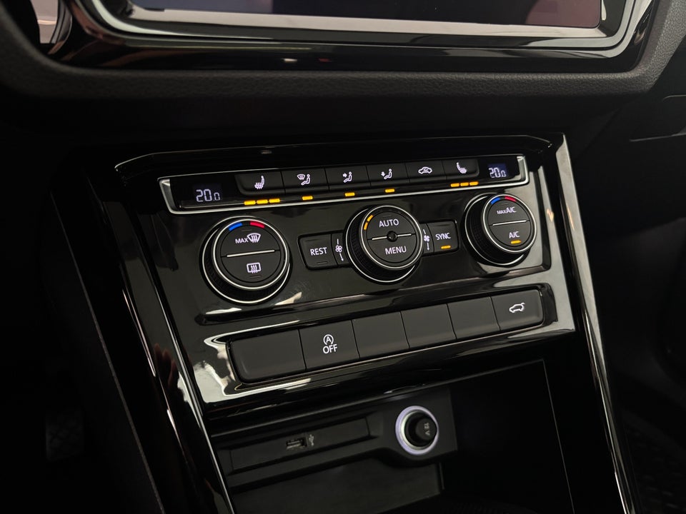 VW Touran 1,5 TSi 150 Highline DSG 7prs 5d