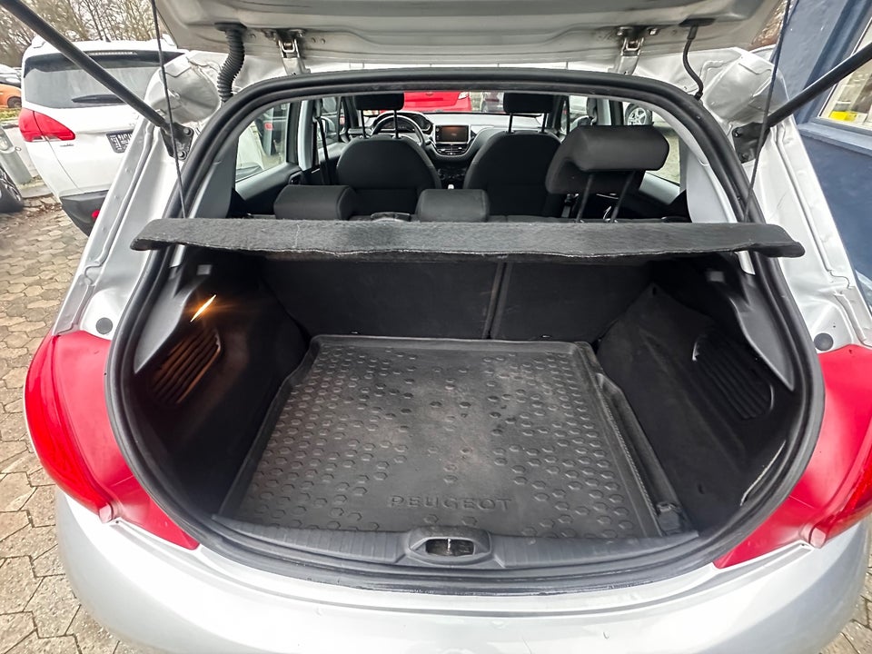 Peugeot 208 1,4 HDi 68 Active 5d