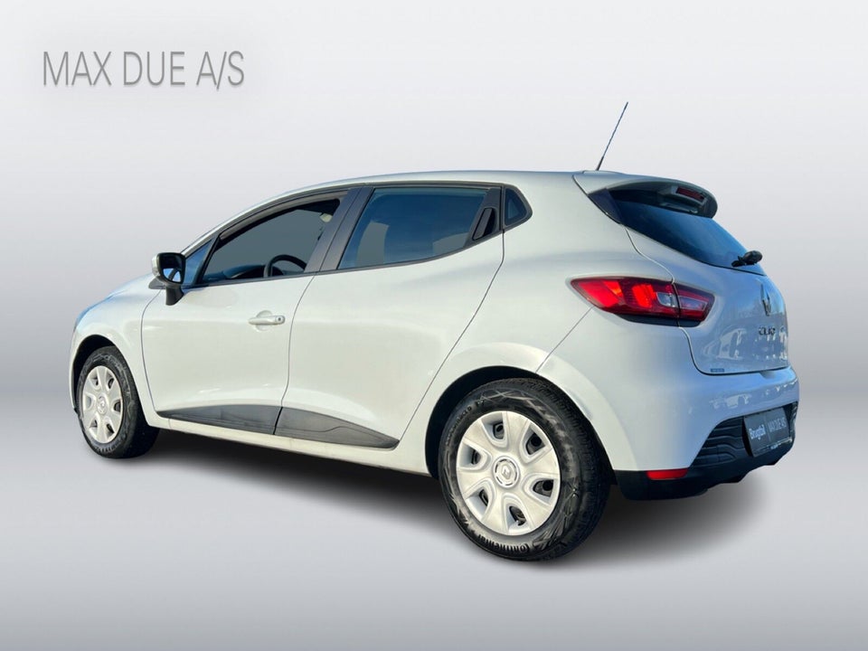 Renault Clio IV 1,2 16V Authentique 5d