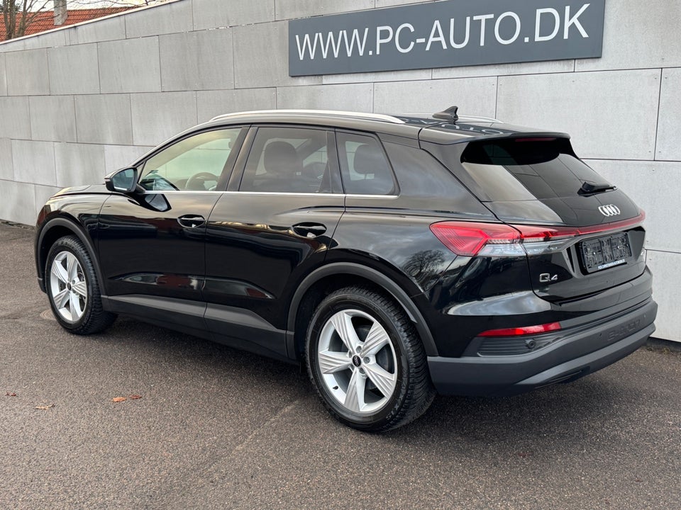 Audi Q4 e-tron 40  5d