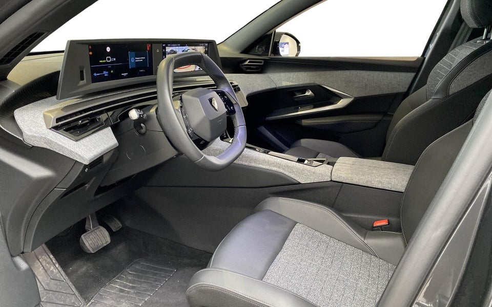 Peugeot e-5008 77 Allure 7prs 5d