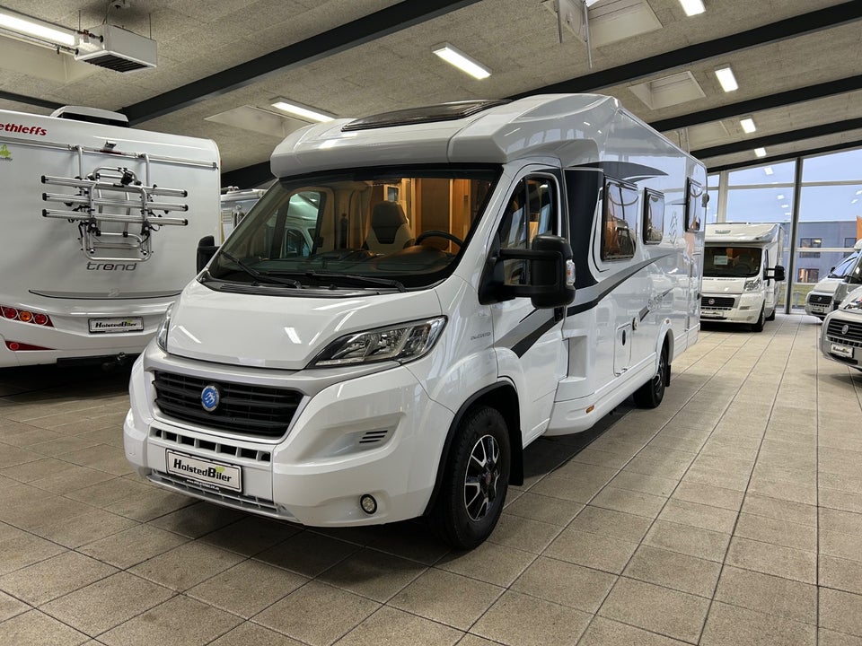 Knaus Sky Ti Silver 2,3 700 MEG aut. 2d