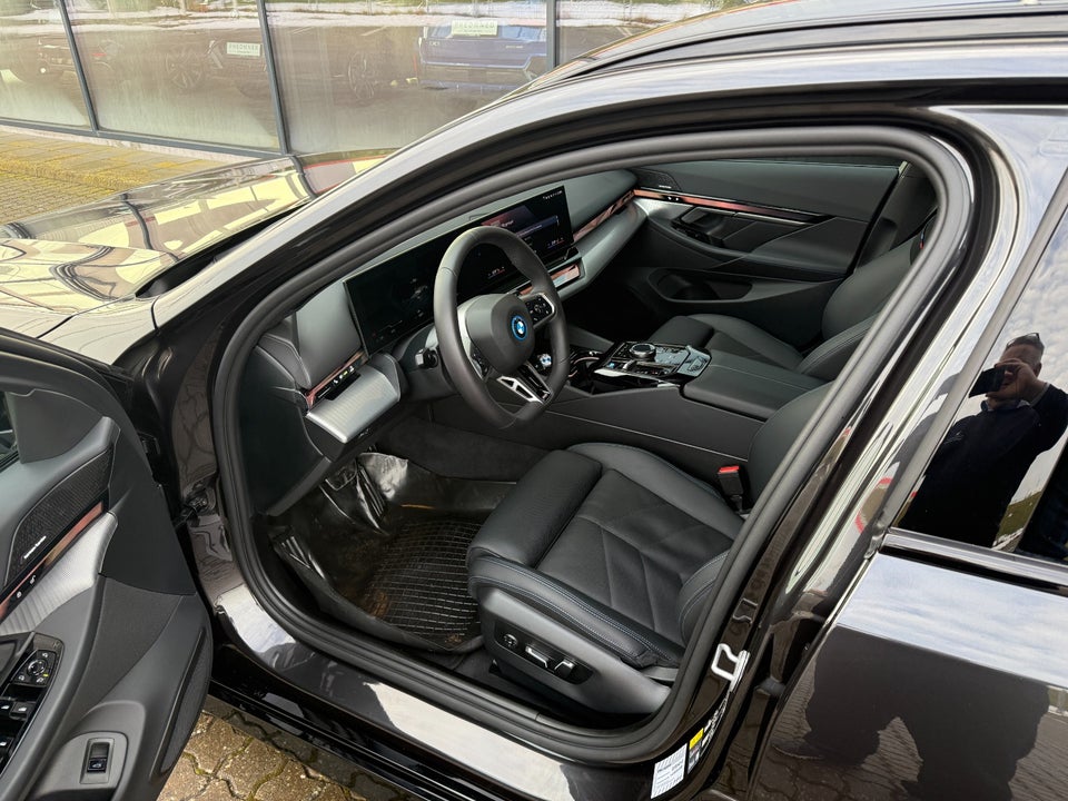 BMW i5 eDrive40 Touring M-Sport 5d