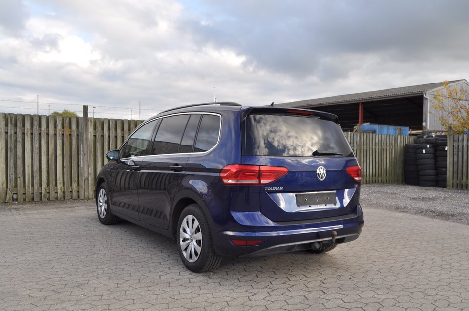 VW Touran 1,6 TDi 115 Comfortline DSG 7prs 5d