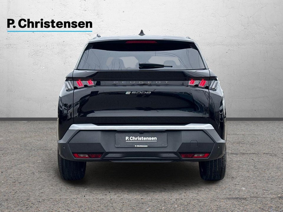 Peugeot e-5008 77 Allure 7prs 5d