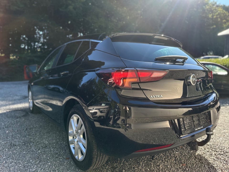 Opel Astra 1,4 T 125 Enjoy Sports Tourer 5d