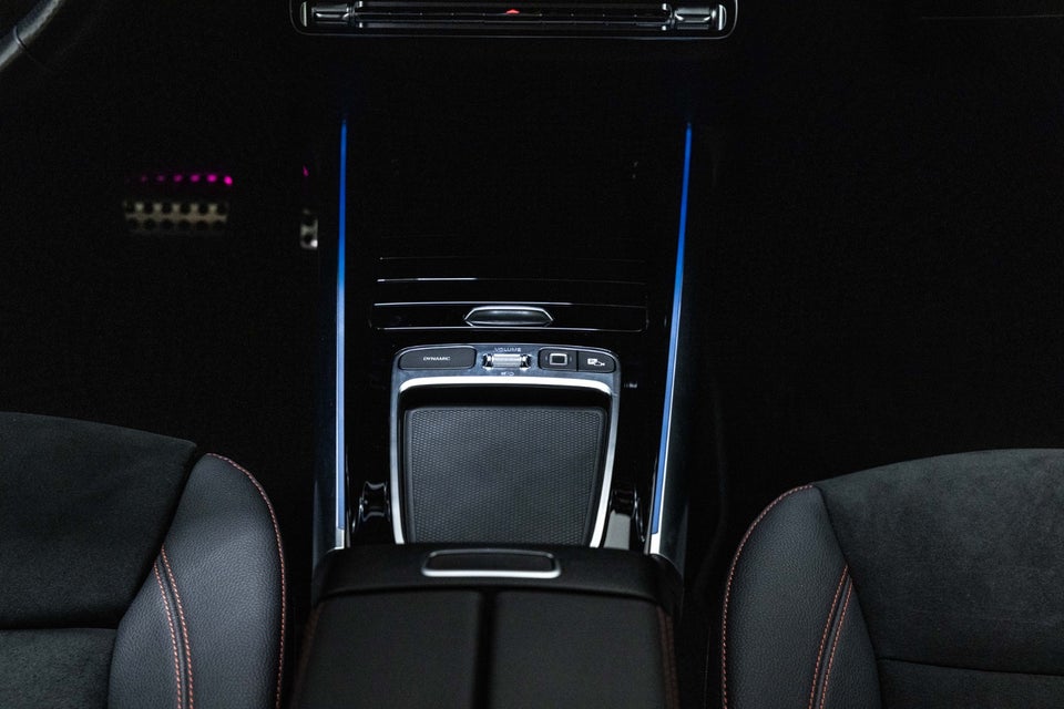 Mercedes EQA350 AMG Advance Plus 4Matic 5d