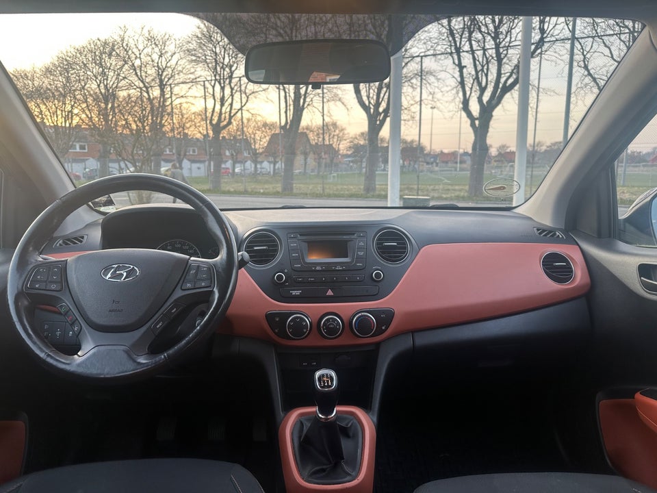 Hyundai i10 1,25 Style 5d