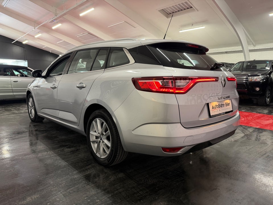 Renault Megane IV 1,2 TCe 100 Zen Sport Tourer 5d