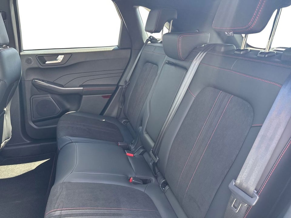 Ford Kuga 2,5 PHEV ST-Line X CVT 5d