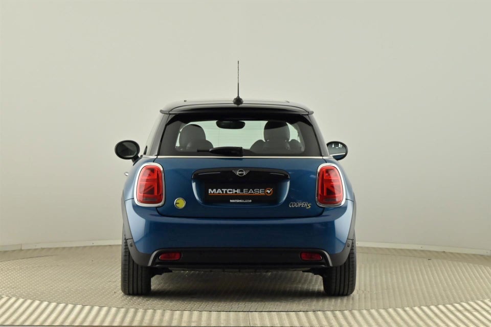 MINI Cooper SE Maximise 3d