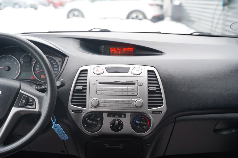 Hyundai i20 1,25 Classic 5d