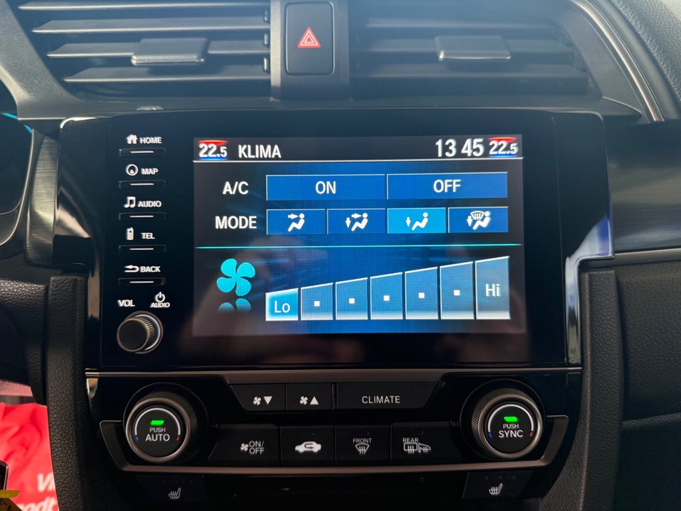 Honda Civic 1,0 VTEC Turbo Elegance CVT 5d