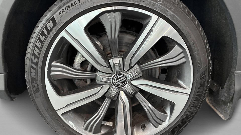 MG Marvel R Luxury 5d