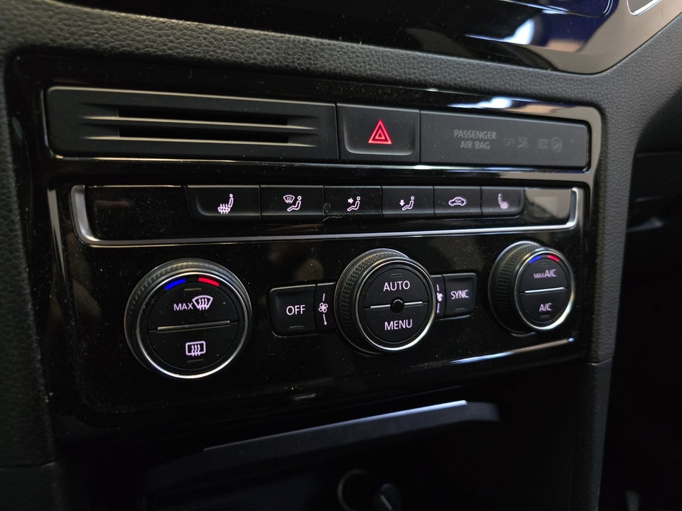 VW Golf Sportsvan 1,6 TDi 110 Comfortline DSG BMT 5d