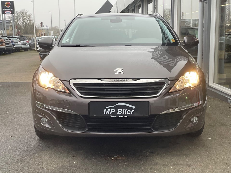 Peugeot 308 1,6 BlueHDi 120 Style SW 5d