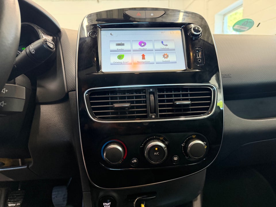 Renault Clio IV 1,5 dCi 90 Zen Sport Tourer 5d
