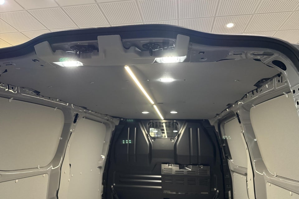 VW e-Transporter 64 Comfort Kassevogn SWB