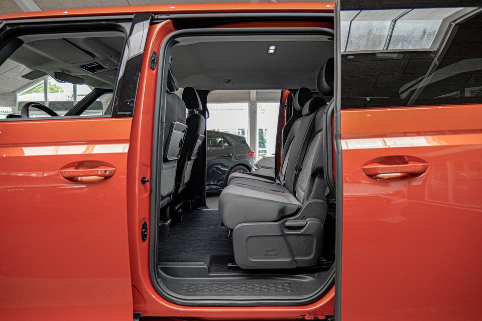 VW ID.Buzz 77 Pro SWB 5d